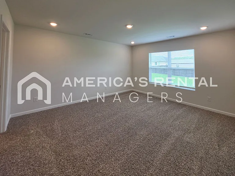 120 Jonboy Ave — Photo 29