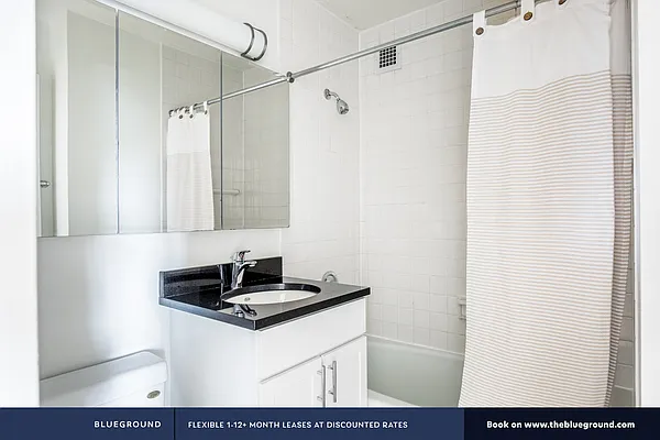 Rented by The Blueground | media 14