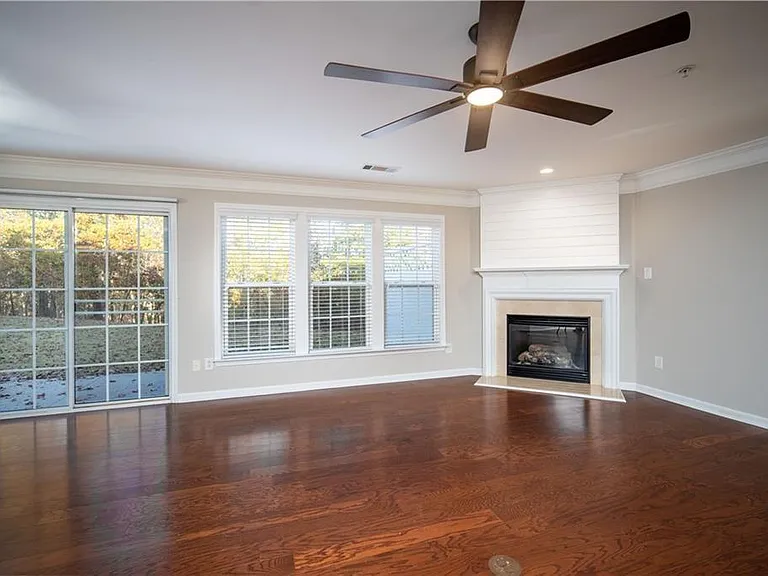 265 Balaban Cir — Photo 4