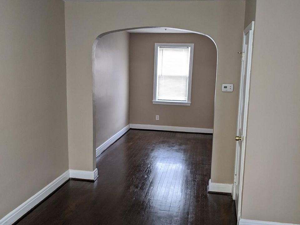 2nd image of 3620 Dudley Ave