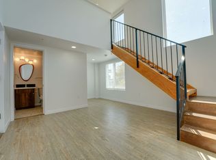 Duplet at Hillcrest | Modern Studio, 1 & 3 Bedroom Apartments, San Diego, CA 92103
