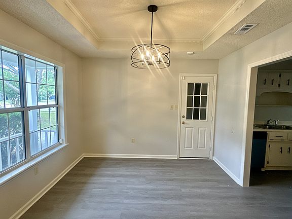 2nd image of 334 Sawgrass Dr