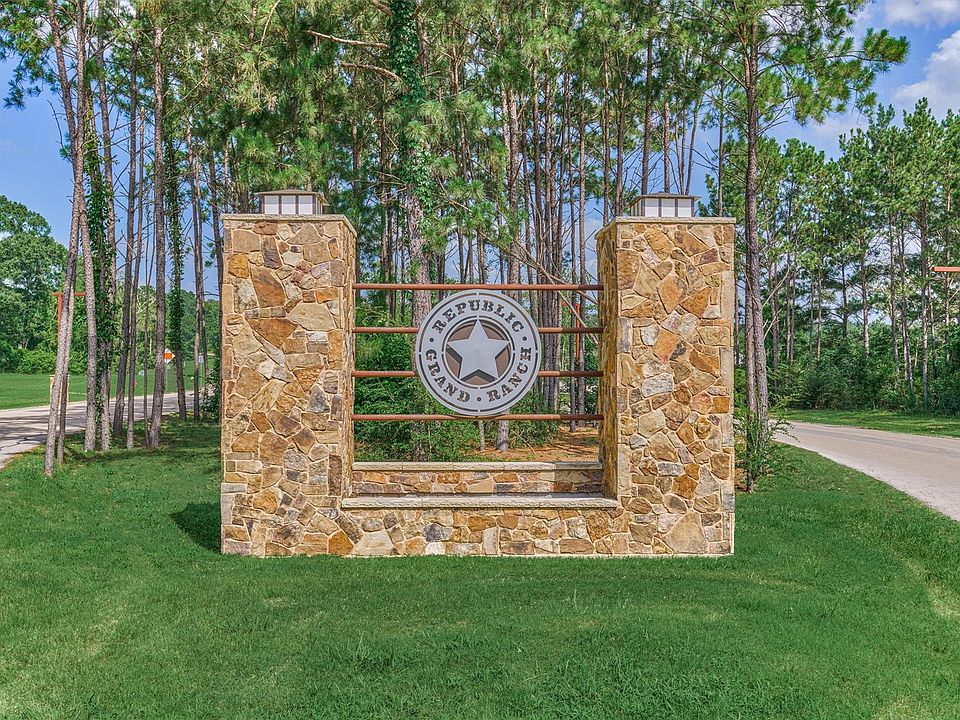 1st image of 15546 Republic Park Trl