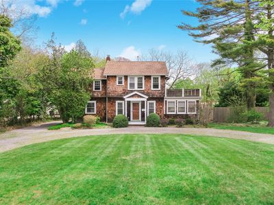 7 N Howells Point Road, Bellport, NY, 11713