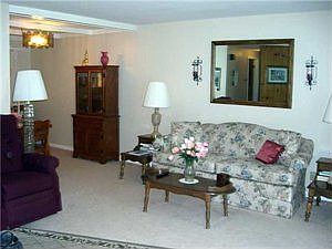 4th image of 158 Dale Dr
