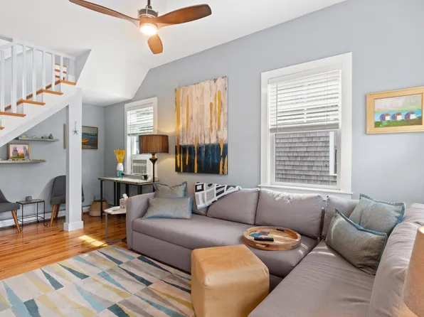 36 Conwell Street #1, Provincetown, MA 02657