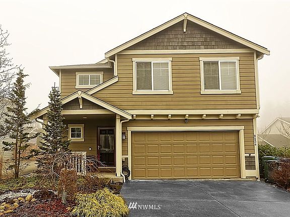 2nd image of 8434 61st Pl NE