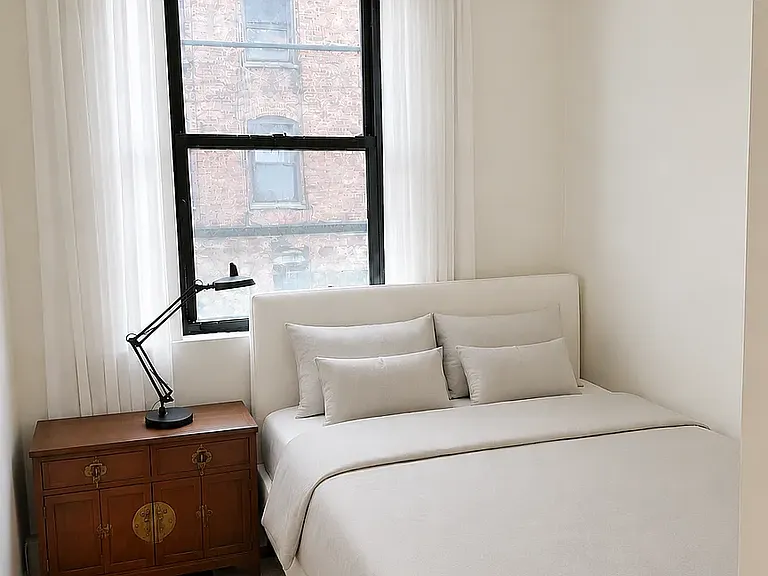 628 W 138th St #2R — Photo 1