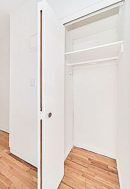 4th image of 319 E 73rd St APT 4A