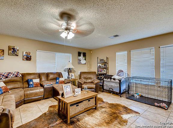 3rd image of 9230 Shadystone Dr