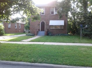905 Muirfield Ave, Waukegan, IL 60085