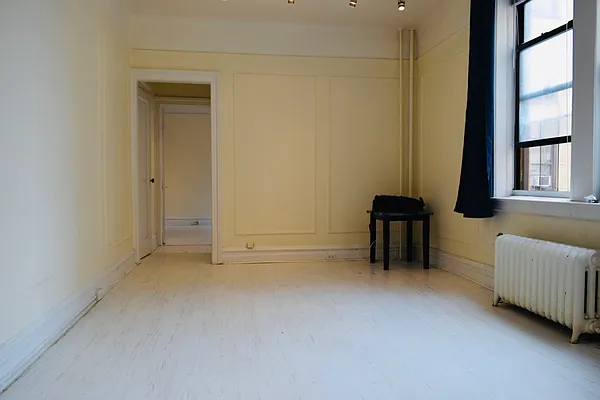 Rented by Oxford Property Group | media 12