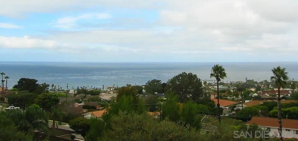 1st image of 9322 La Jolla Farms Rd