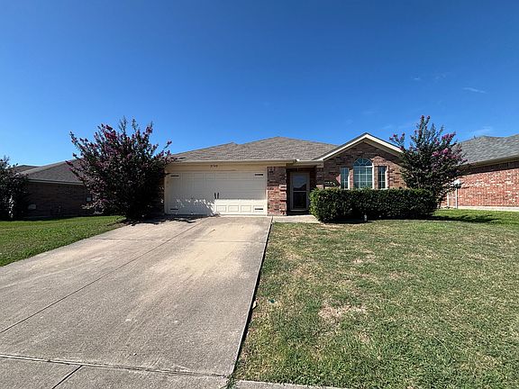2nd image of 2748 Wakecrest Dr