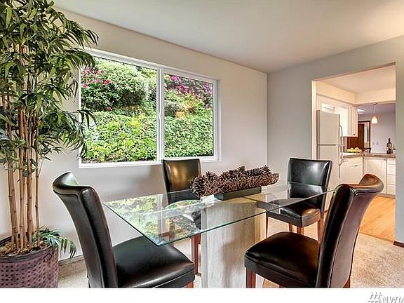 4th image of 14901 SE 47th Pl