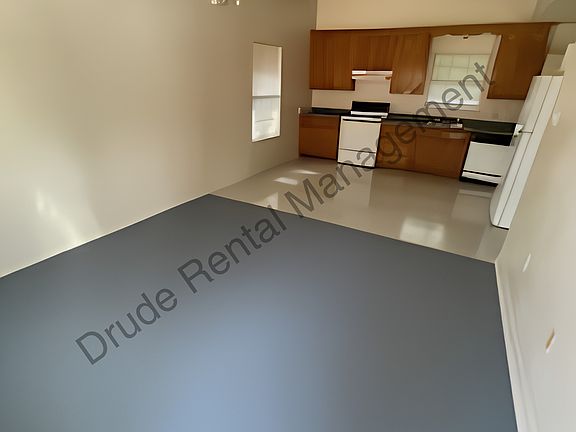 3rd image of 41459 S Range Rd #115