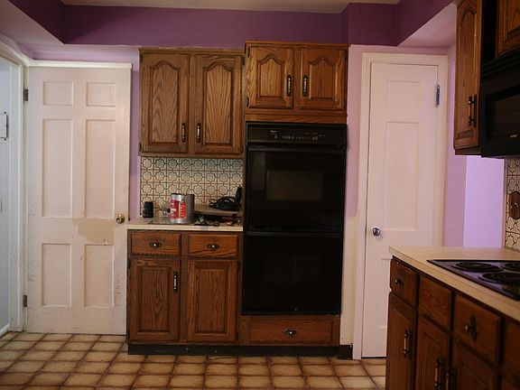5th image of 3926 Princeton Blvd
