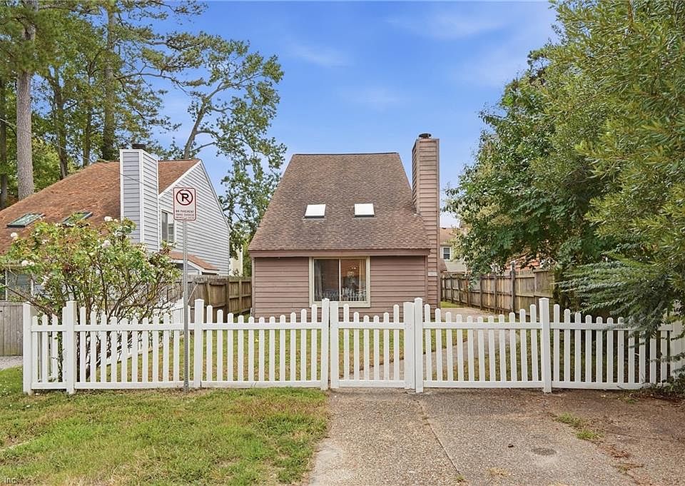 1st image of 917 A St