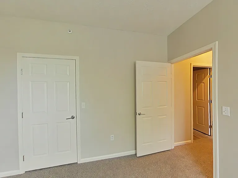 Landings At Beckett Ridge — Photo 39