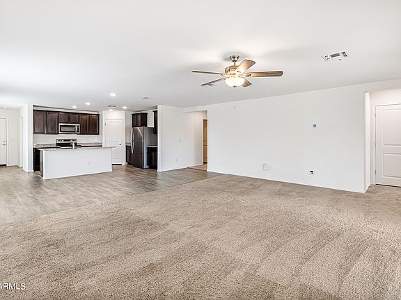 4th image of 1552 E KENDALL Place