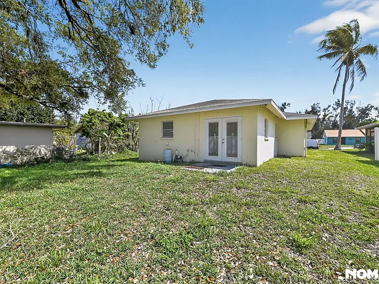253 Glenwood Ave — Photo 32