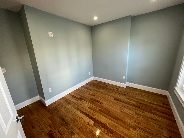372 Oxford St #3 — Photo 17
