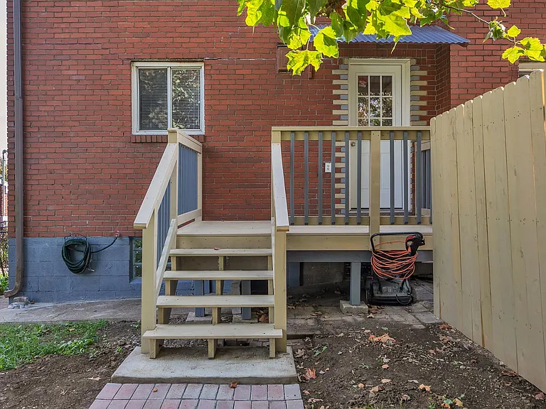 4262 Minnesota St — Photo 15