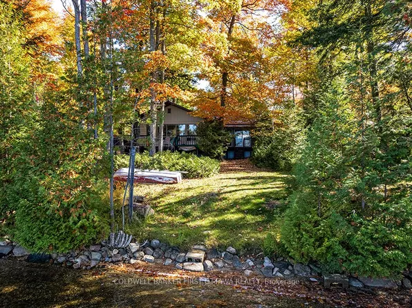 2234 A Grindstone Lake Rd, North Frontenac, ON K0H 2M0