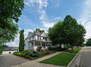 609 Newbury St, Ripon, WI 54971