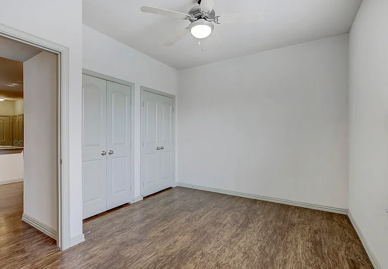 Summercrest Burleson Apartments — Photo 24