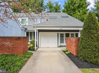 20614 Highland Hall Dr, Gaithersburg, MD