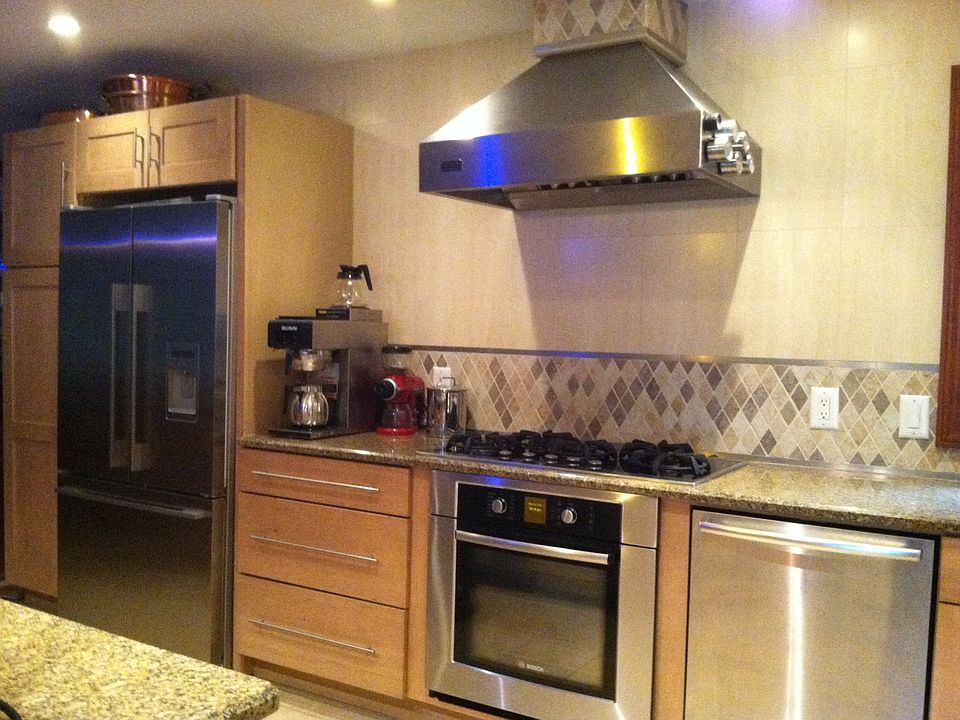 2nd image of 1 S Laurel Dr