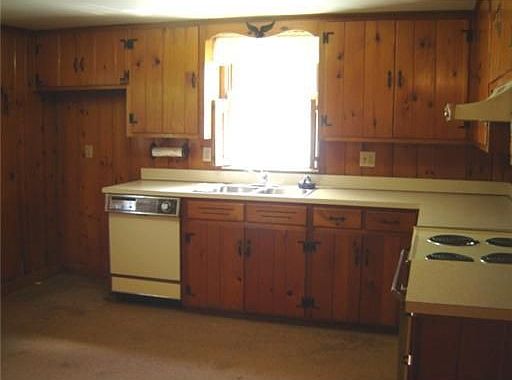 3rd image of 173 Crest Dr #177