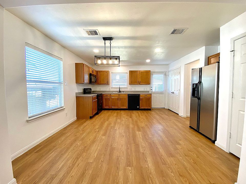 1st image of 19420 Dry Canyon Ct