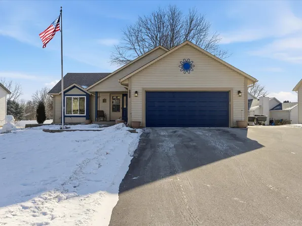 9141 Sierra Rd, Woodbury, MN 55125