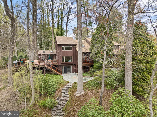 7 Quail Xing, Wilmington, DE 19807