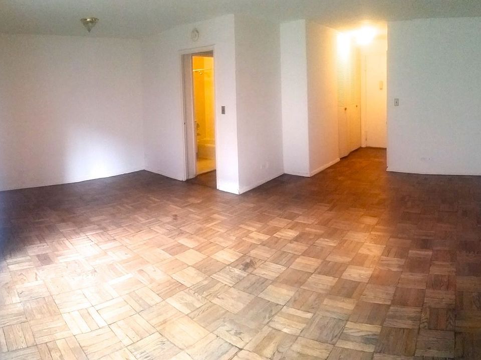 1st image of 15 W 72nd St APT 10G
