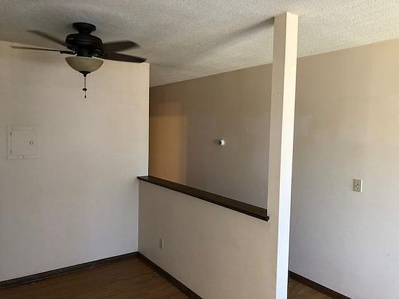 5th image of 3912 Minnehaha Ave APT 26