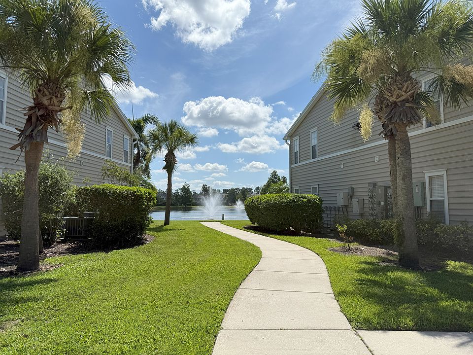 Walkway to unit