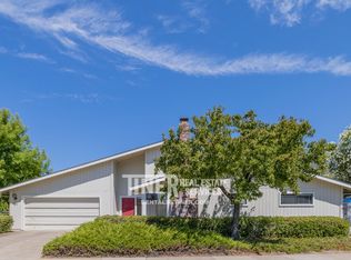 1 De Laveaga Ct, Sacramento, CA 95831