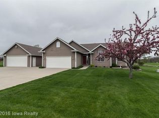 10990 NW 107th St, Granger, IA 50109