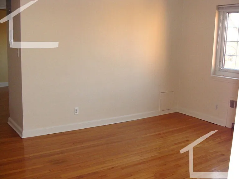 30 Saint Paul St #A6 — Photo 5