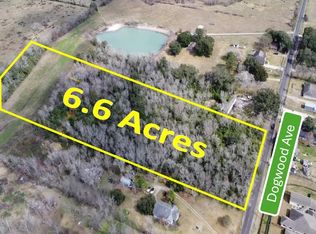 Dogwood St, Manvel, TX 77578