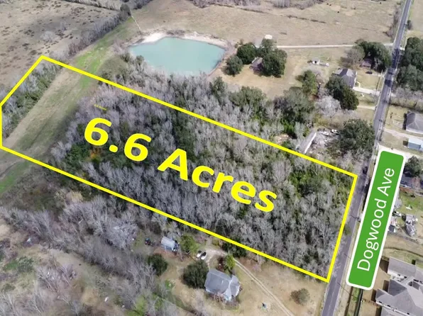 Dogwood St, Manvel, TX 77578