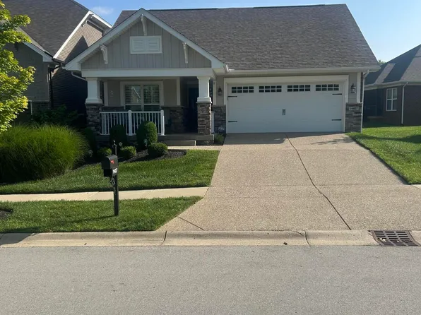 14407 Signature Point Dr, Louisville, KY 40299
