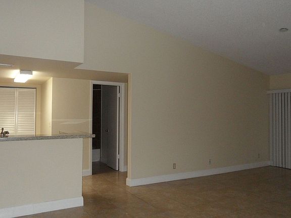 5th image of 10709 Cleary Blvd APT 308