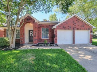 18214 Arbormont Dr, Cypress, TX 77429
