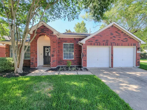 18214 Arbormont Dr, Cypress, TX 77429