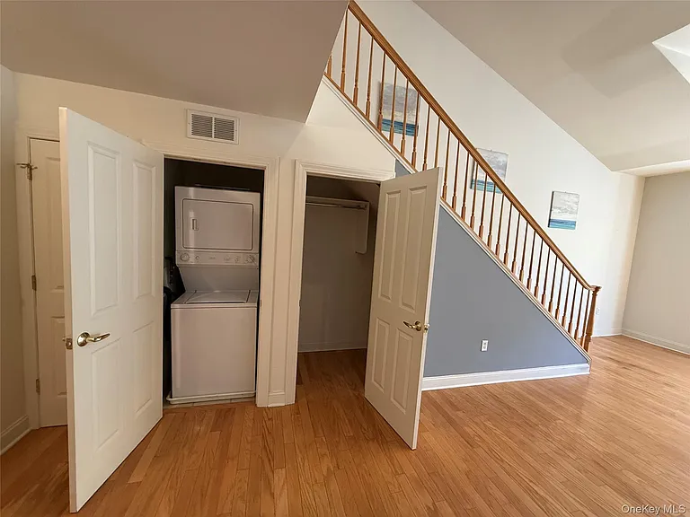 1405 Round Pointe Dr — Photo 10