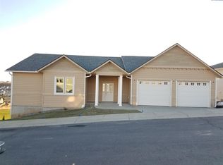 1505 SW Capri Ct, Pullman, WA 99163